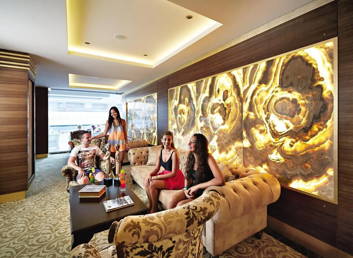 ****  מרמריס Emre Beach & Emre Hotel טורקיה